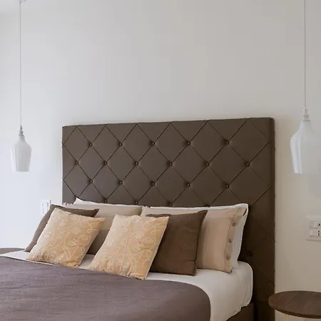 Bed & Breakfast Rais Luxury *